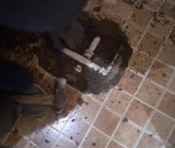 汕头卫生间漏水维修公司为您分享下卫生间渗水如何处理及注意事项